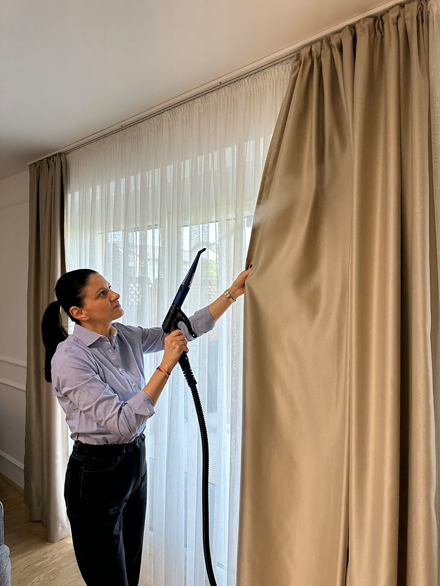 Vorhang & Teppich hygienisch rein mit Trockendampf